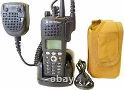 Radio bidirectionnelle militaire UHF Motorola XTS2500 380-470 MHz P25 AES FPP covert