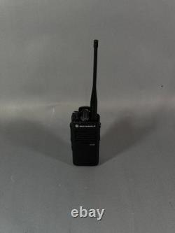 Radio bidirectionnelle numérique UHF Motorola XPR 3300 (unité uniquement)