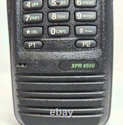 Radio bidirectionnelle portable Motorola Xpr6550 numérique UHF 403-470 MHz avec chargeur testé