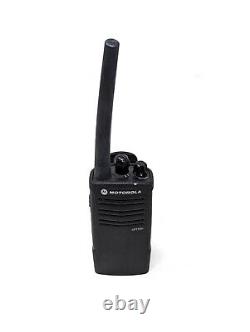 Radio bidirectionnelle professionnelle Motorola Radius CP110m MURS VHF avec chargeur