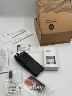 Radio numérique bidirectionnelle Motorola R7 AAH06RDC9RA1AN MOTOTRBO 403-512M 4W NKP NEUF