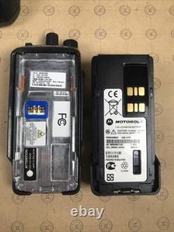 Radio numérique portable compacte Motorola XPR3500 noire 128 canaux bi-directionnelle