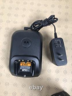 Radio numérique portable compacte Motorola XPR3500 noire 128 canaux bi-directionnelle