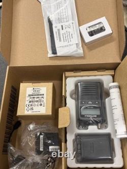 Radio portable bidirectionnelle Motorola EVX-S24-G6-3 neuve