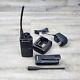 Radio Professionnelle Motorola Radius Cp110 2w 2 Canaux Murs Vhf Avec 2 Batteries