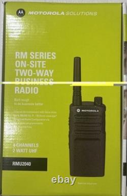 Radio professionnelle bidirectionnelle UHF à 4 canaux Motorola, 4 canaux, 2 watts UHF