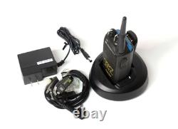 Radios bidirectionnelles Motorola CP185 AAH03RDC4A + chargeur + micros