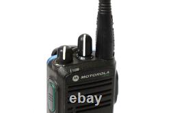 Radios bidirectionnelles Motorola CP185 AAH03RDC4A + chargeur + micros
