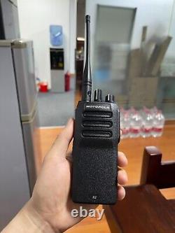 Radios bidirectionnelles portables Motorola R2 modèle mondial VHF 5W UHF 4W IP55 64 canaux
