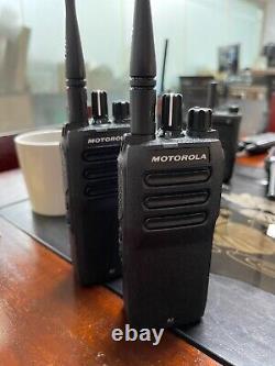 Radios bidirectionnelles portables Motorola R2 modèle mondial VHF 5W UHF 4W IP55 64 canaux