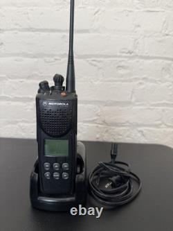Système de radio scanner de police MOTOROLA XTS3000 MODÈLE 2 programmé avec tout le LAPD +