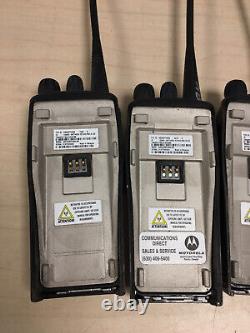 (X3) Motorola Radius CP200 Portable UHF Two Way Radio Walkie Talkie (TESTÉ)